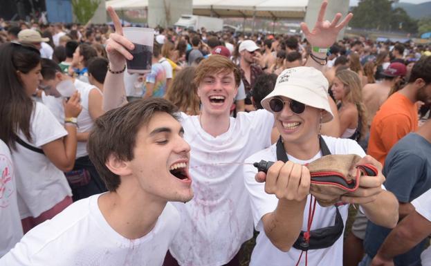 Vídeo | Las mejores imágenes de la fiesta del Xiringüelu