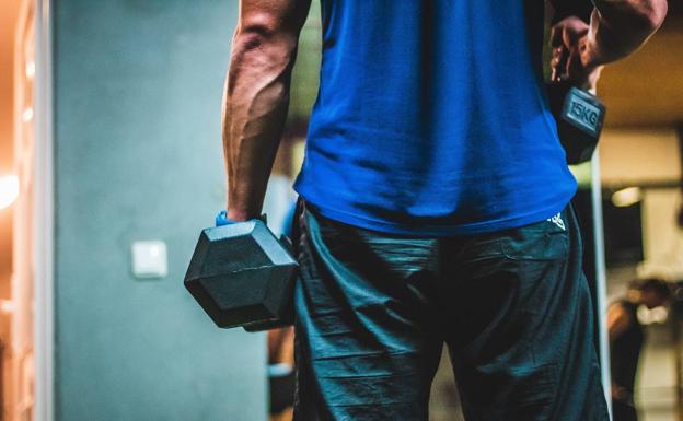 4 ejercicios para tonificar tus brazos