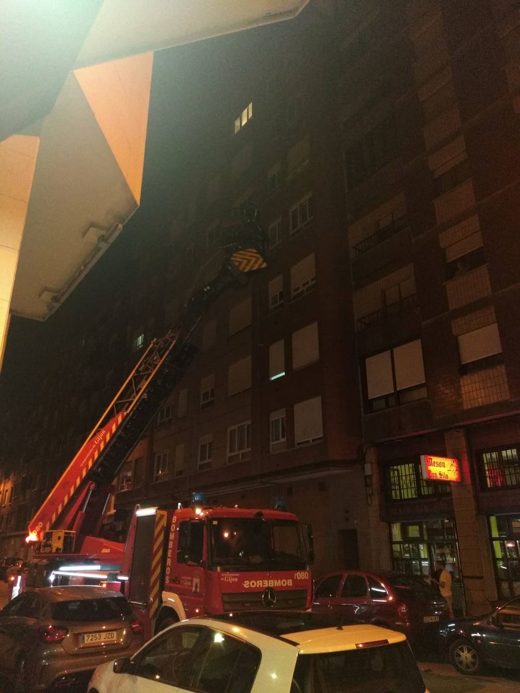 Despliegue de seguridad en Laviada por una amenaza de suicidio