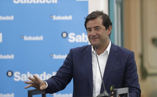 César Cernuda, en Asturias: «La transformación digital democratiza la sociedad»