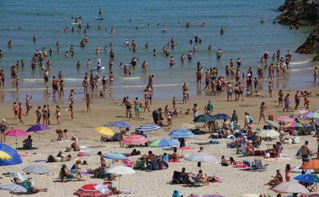 Asturias se sofoca antes de que asome la lluvia