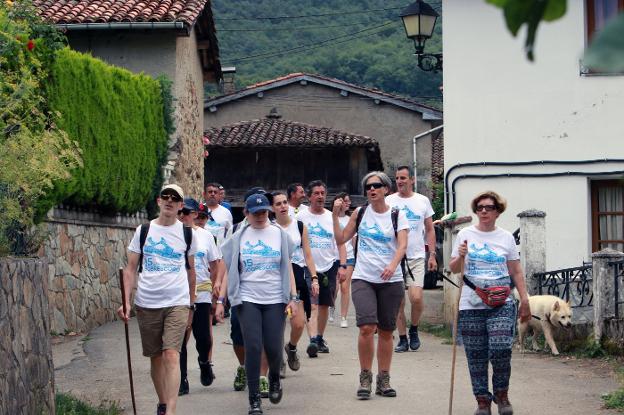 Una gran caminata por los rincones de Sobrescobio