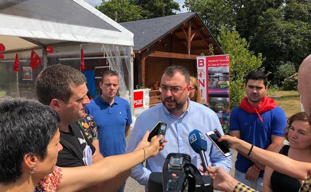 Adrián Barbón pide al Gobierno una financiación «ajustada a la realidad del gasto»