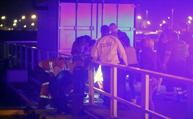 Consternación por la muerte de un hombre que apareció flotando en la zona de Poniente