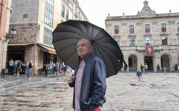 Playas, hoteles y terrazas para disfrutar de la noche de los Fuegos