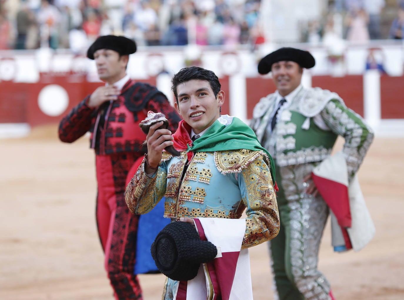 Isaac Fonsea, Puerta Grande en la Feria Taurina de Begoña