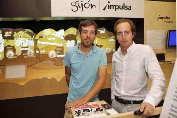 Una máquina succionará los plásticos del Puerto Deportivo