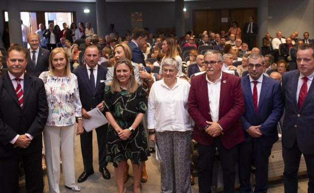 Un reconocimiento por la defensa de la cultura y la visión empresarial
