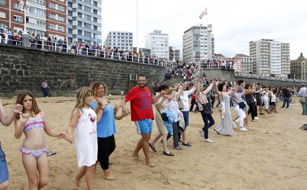 Este jueves, la Danza Prima y el Restallón