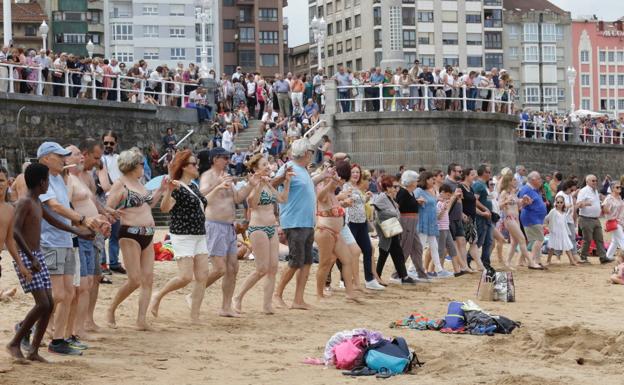 Al ritmo de la Danza Prima, Gijón despide su Semana Grande