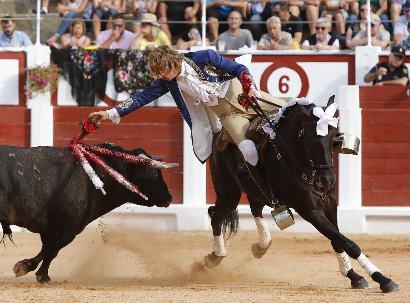 Corrida de rejones en el Bibio