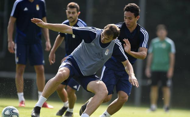 Ugarte y Steven, descartados para Riazor