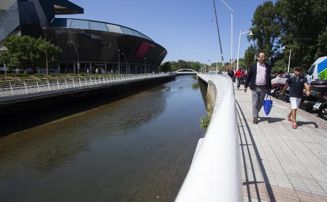 Recinto ferial Luis Adaro El Comercio