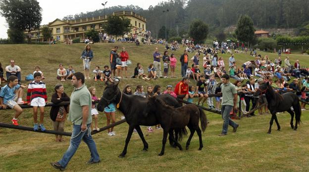 El Centro Asturiano prepara una semana de fiestas para sus más de 17.000 socios