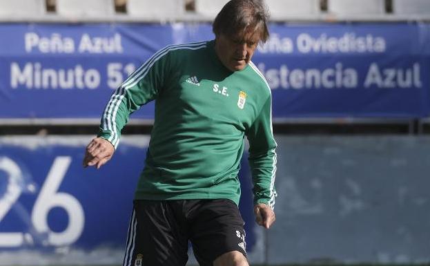 «El Oviedo debe ser un club protagonista»