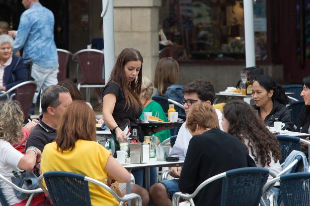 El empleo relacionado con el turismo supone un 10% de los puestos de trabajo en Avilés