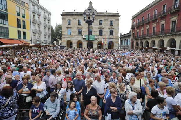 Gijón se entona con cancios