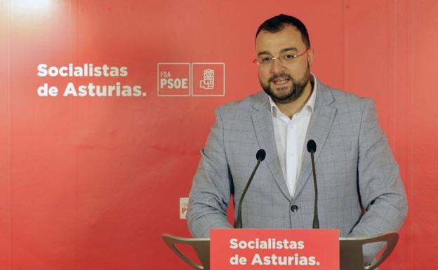«Si yo estuviera en el lugar de Pablo Iglesias, no forzaría elecciones», dice Adrián Barbón