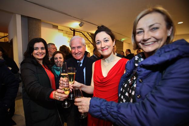 Noelia Rodiles y Fernando Arias actuarán en el Niemeyer