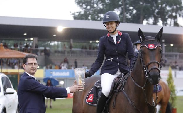 Sergio Álvarez Moya gana el Trofeo El Comercio