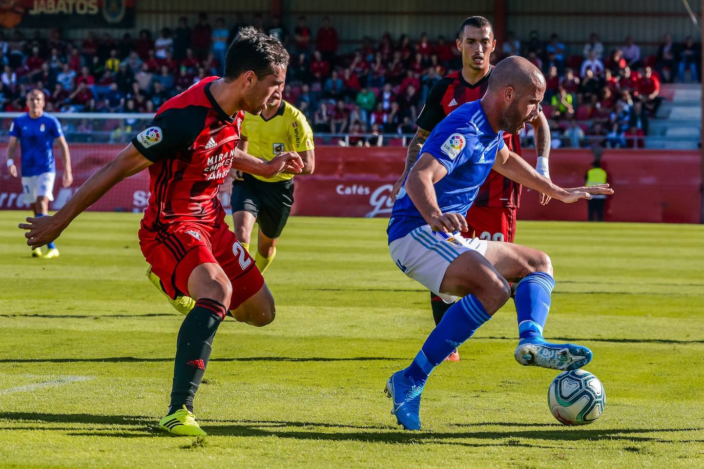 El Real Oviedo cae ante el Mirandés (2-1)