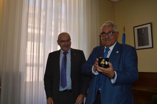 «Esta Avellana de Oro me une con mis orígenes; seré allandés allá donde vaya»