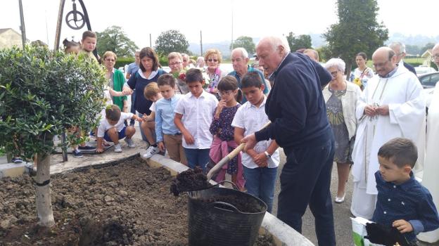 Medio siglo de la iglesia de Sariego