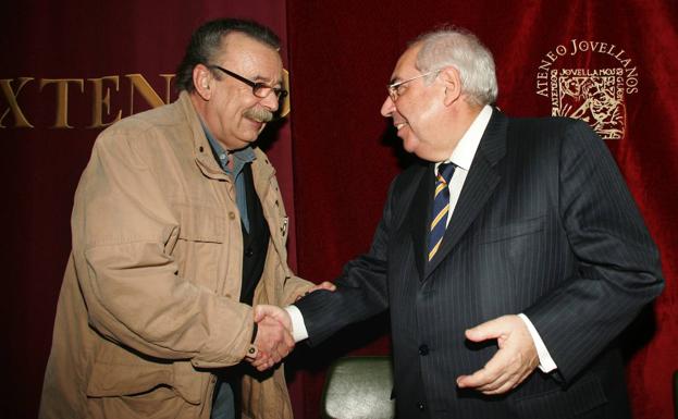La Universidad de Oviedo rinde homenaje este viernes a Vicente Álvarez Areces y Juan Cueto