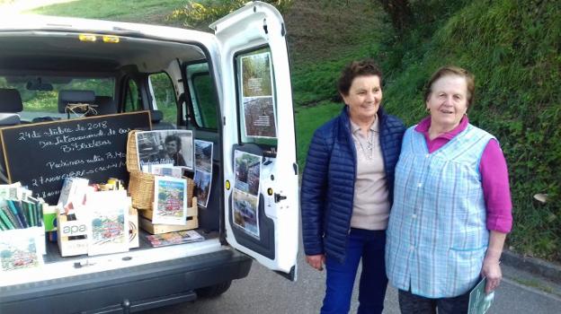 El «ejemplar» 'bibliobús' de Taramundi, reconocido con un premio nacional