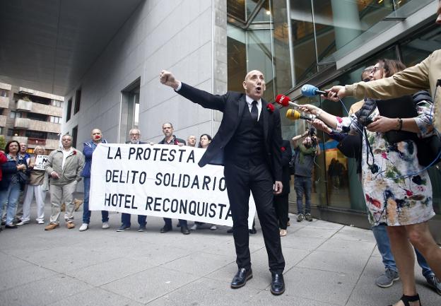 La Fiscalía retira la acusación de los 'Once Solidarios del Reconquista' en Oviedo