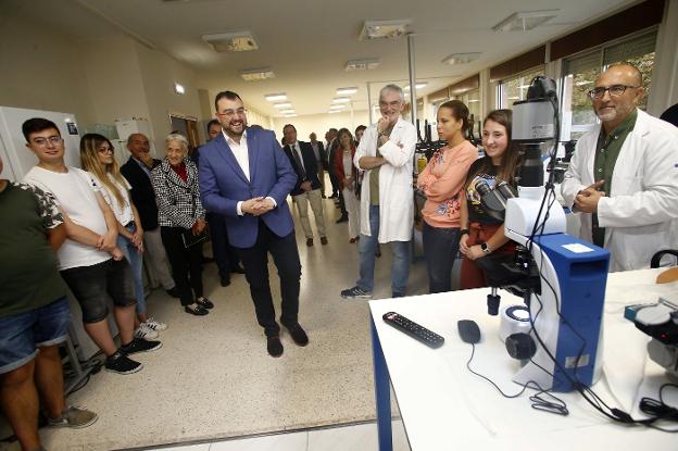 Barbón considera la FP «un eje estratégico para el futuro y la creación de empleo»