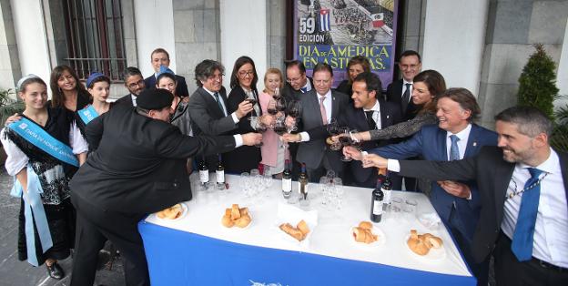 Alfredo Canteli: «Las fiestas de este año marcan una pauta a seguir»