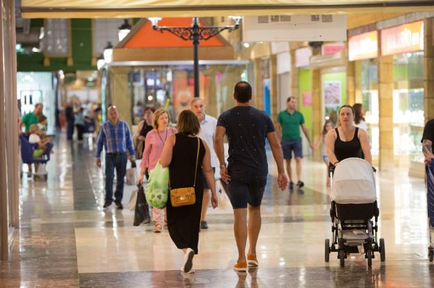 ParqueAstur revitaliza su comercio