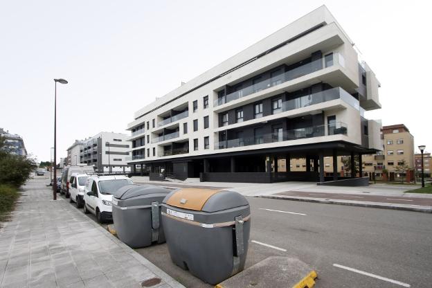 Crimen del bebé de Nuevo Roces | El piso de la pareja detenida por el crimen del bebé, blindado para la búsqueda de pruebas