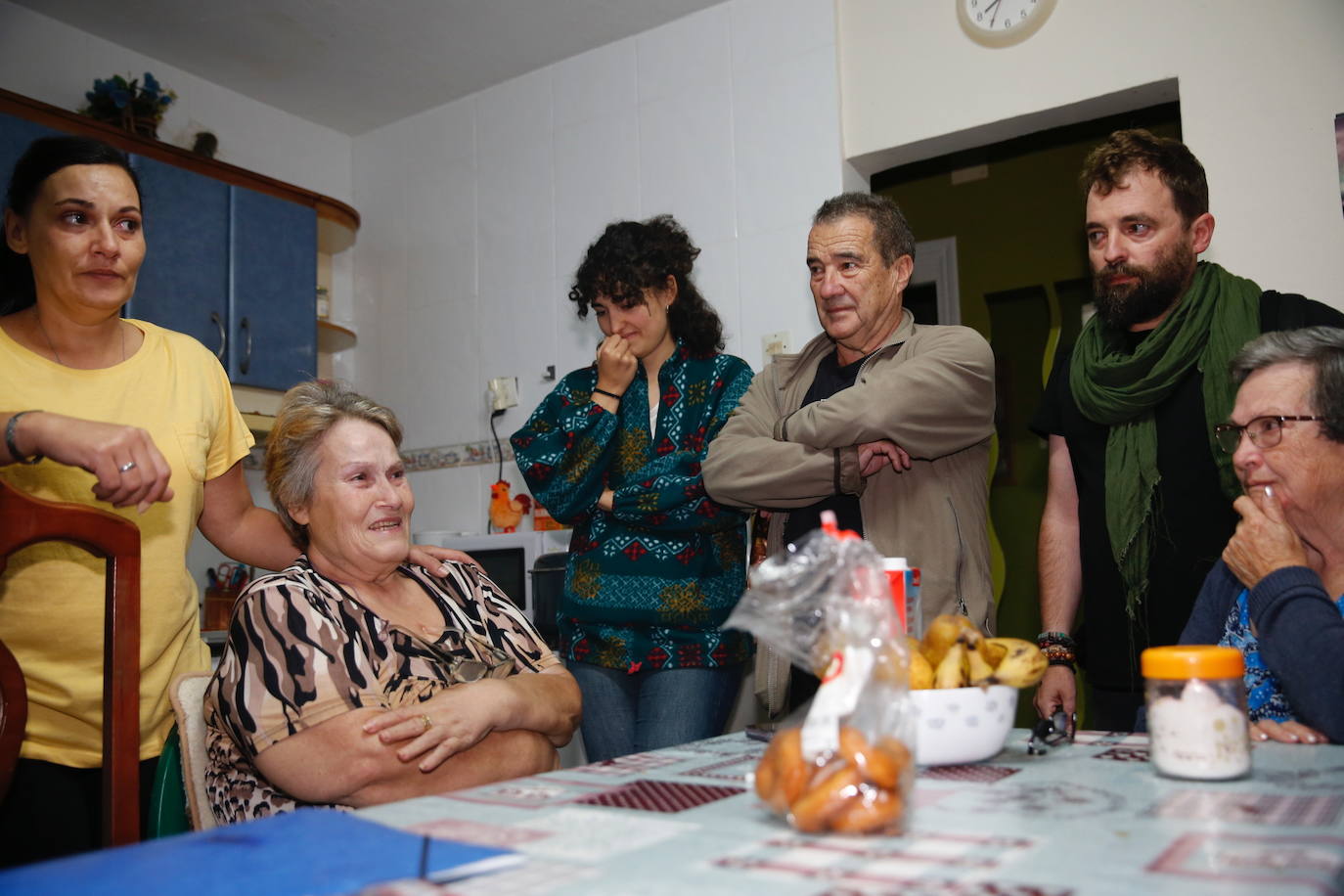 «Me echan de esta casa que es donde crié a mis hijos y donde tengo la vida»