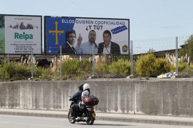 La FSA acusa a la «extrema derecha» de equiparar a Barbón con Otegui y Puigdemont