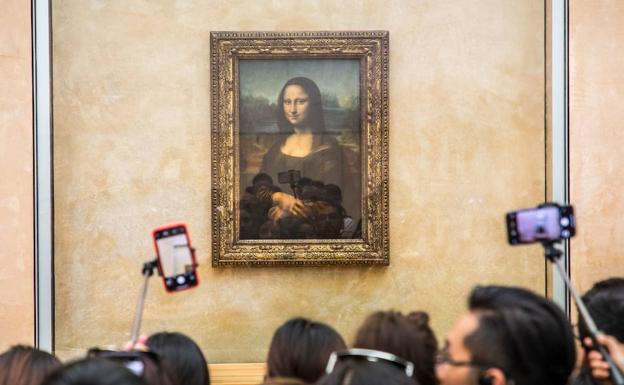 'La Gioconda' recupera su lugar en el Louvre tras las obras de renovación