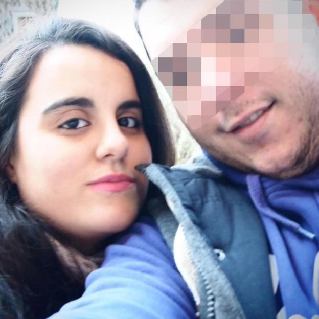Crimen del bebé de Nuevo Roces | La madre del bebé asesinado y tirado a la basura en Gijón implica ahora a su novio