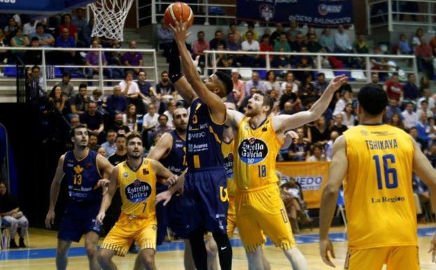 El Liberbank se queda con la miel en los labios ante el Ourense (81 - 84)