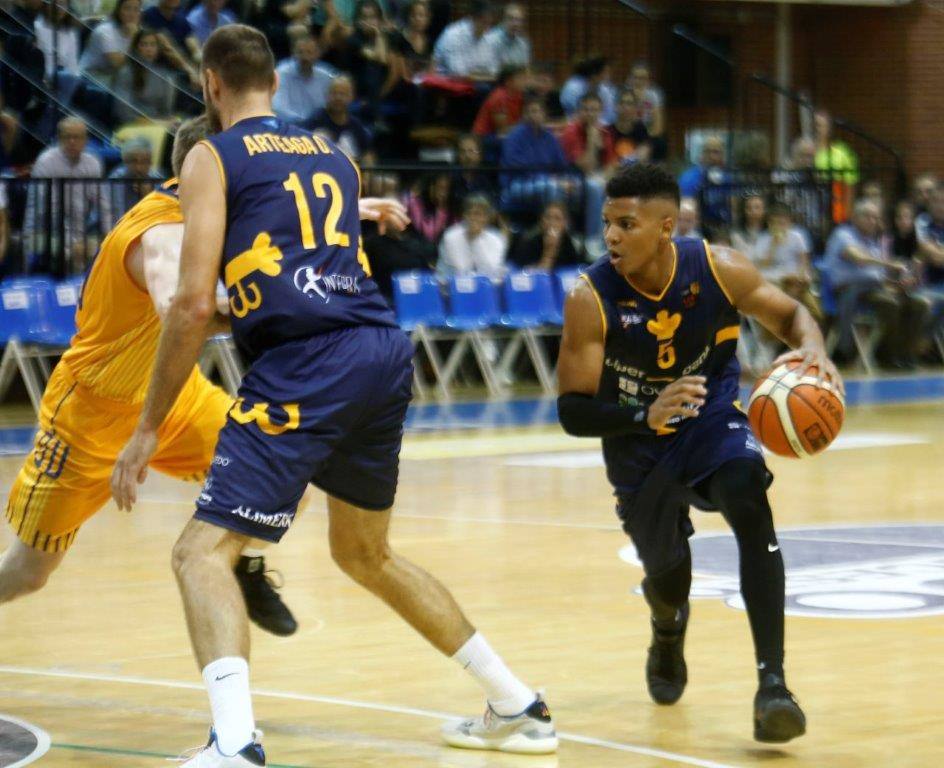 Liberbank Oviedo 81 - 84 Ourense, en imágenes