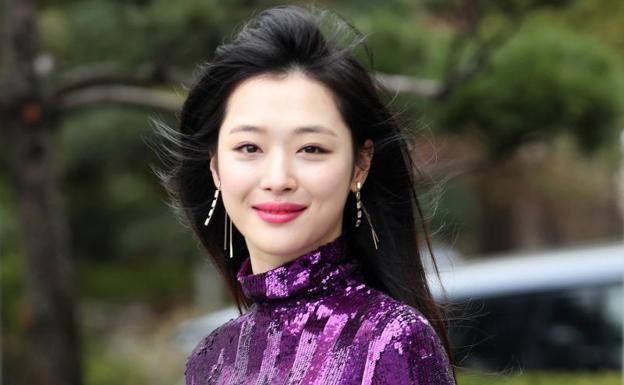 Investigan la muerte de Sulli, la estrella del K-Pop que abandonó la música por bullying