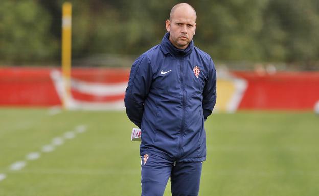 Sporting | José Alberto reserva a Manu García