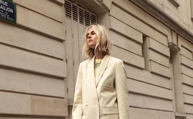 El atrevido look de oficina que ha conquistado Instagram