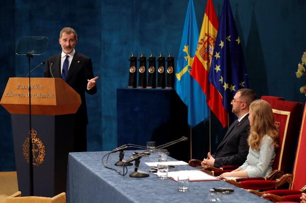 Premios Princesa | Felipe VI pasa el testigo a Leonor con un discurso sobre su papel como heredera