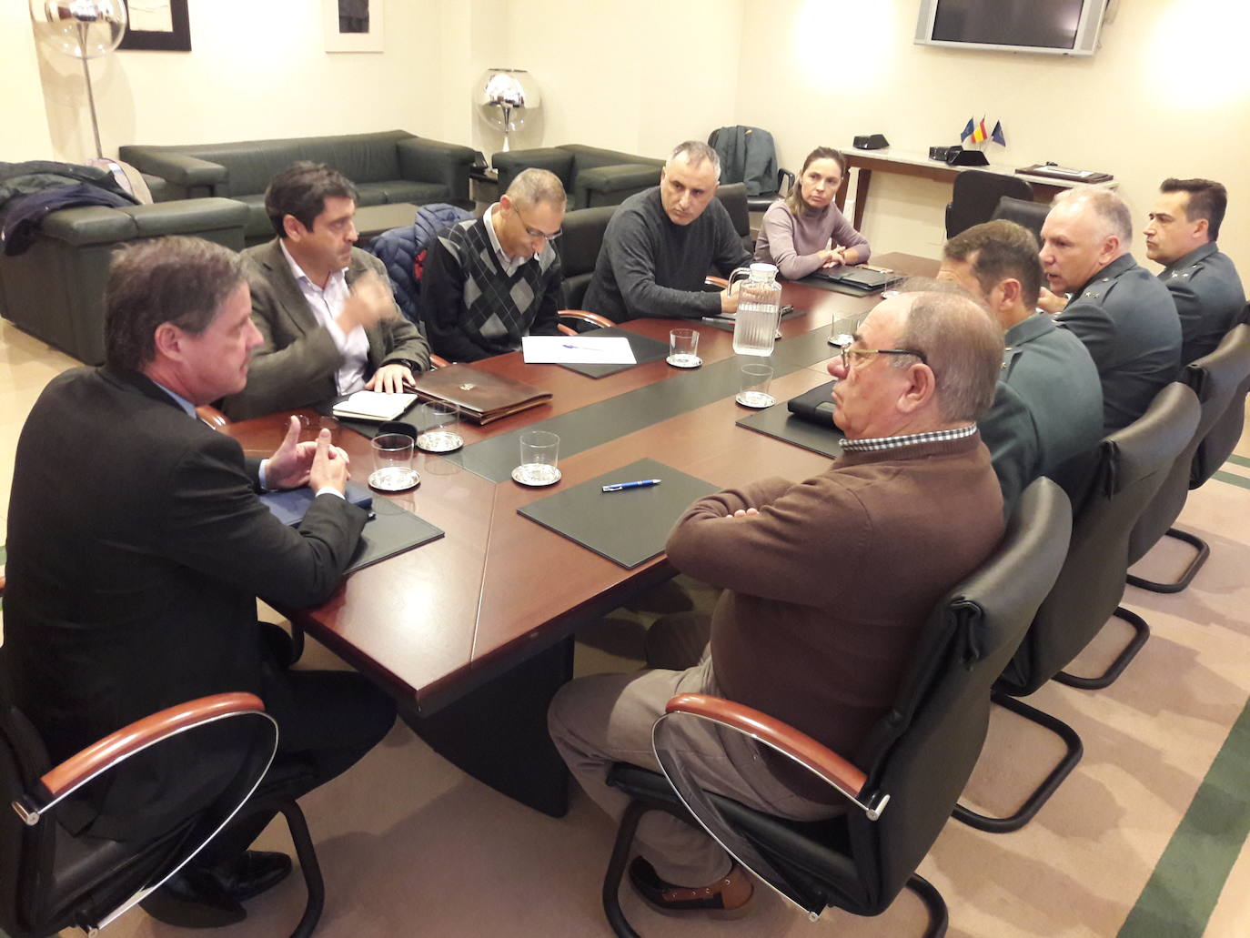 Gobierno y pescadores abogan por castigar con mayores penas la pesca furtiva