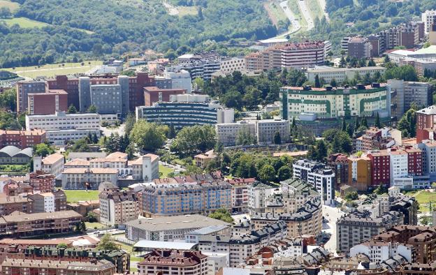 El alcalde de Oviedo contradice a Cuesta y mantiene La Vega y El Cristo como planes especiales