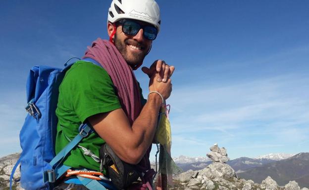 Martín Moriyón: «Todavía hay gente que cree que subir al Urriellu no supone un esfuerzo»