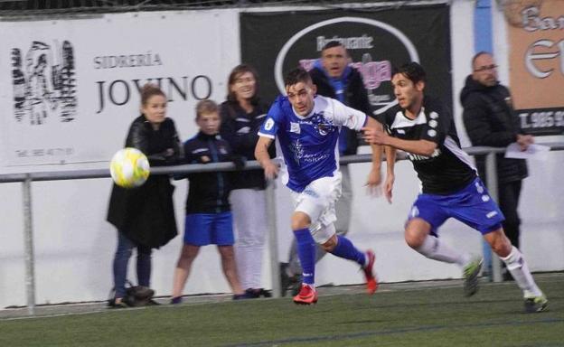 Urraca y Real Avilés empatan en un partido muy físico (0-0)