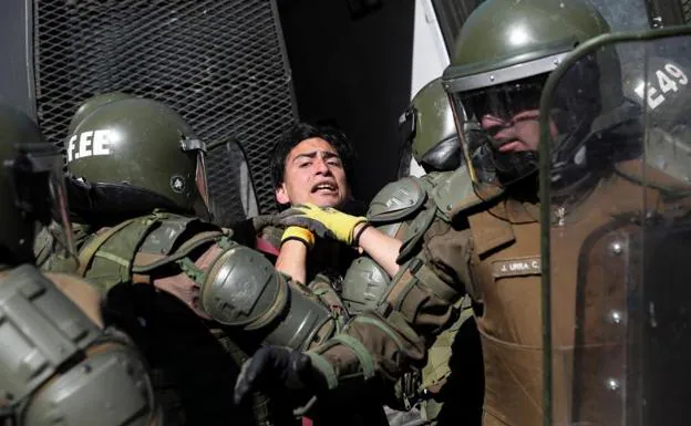 La violencia se intensifica en Chile a la víspera de una huelga general