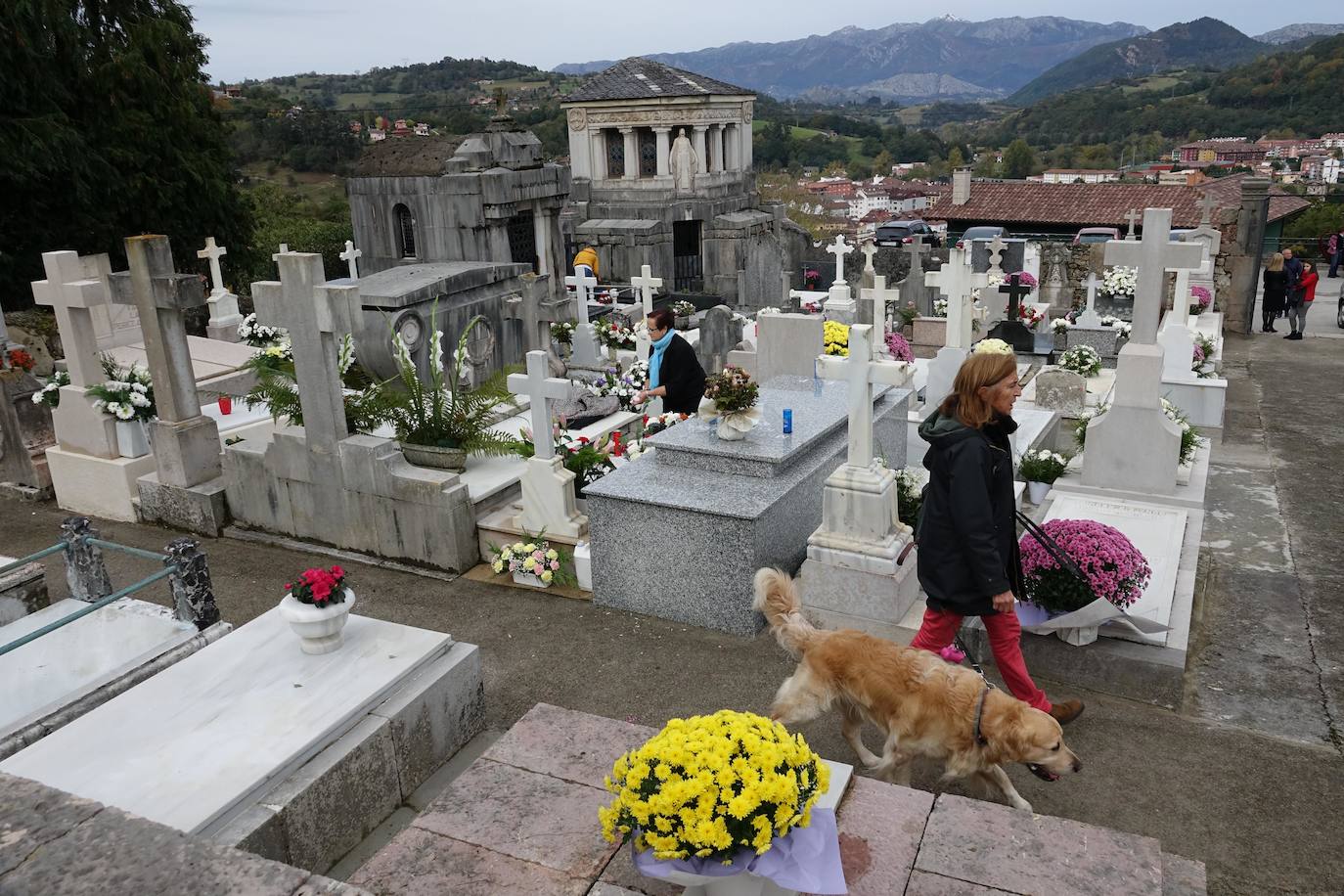 Necroturismo: un recorrido por los cementerios de Asturias